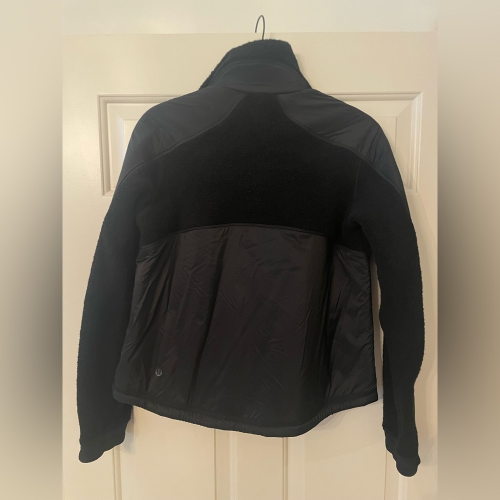 Lululemon jacket - Picture 8 of 9